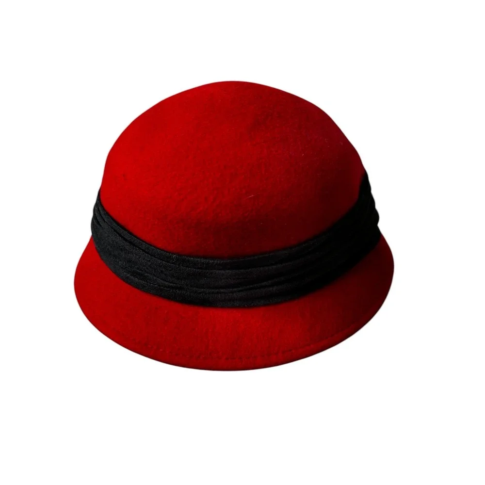 Adora Red Wool Felt Cloche Hat Black Pleated Band Vintage Style Women Accessory